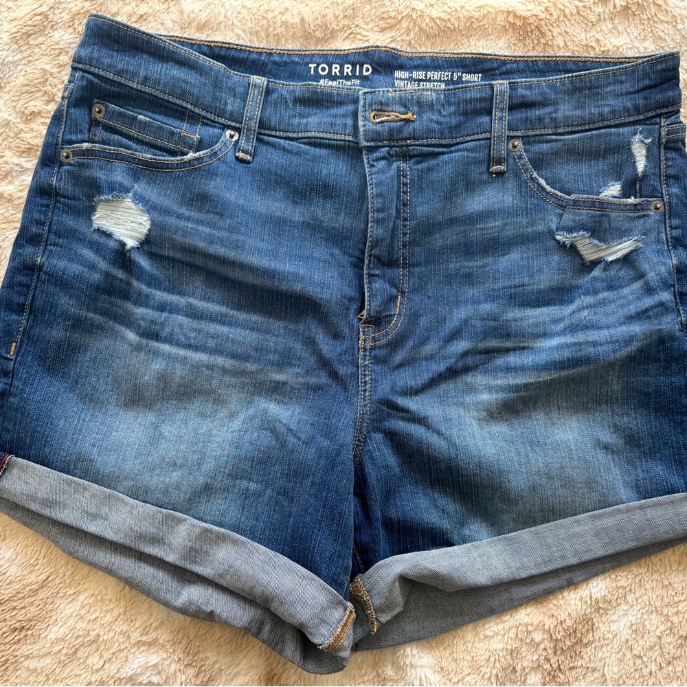 Torrid Distressed Blue Jean Shorts - Picture 2 of 4